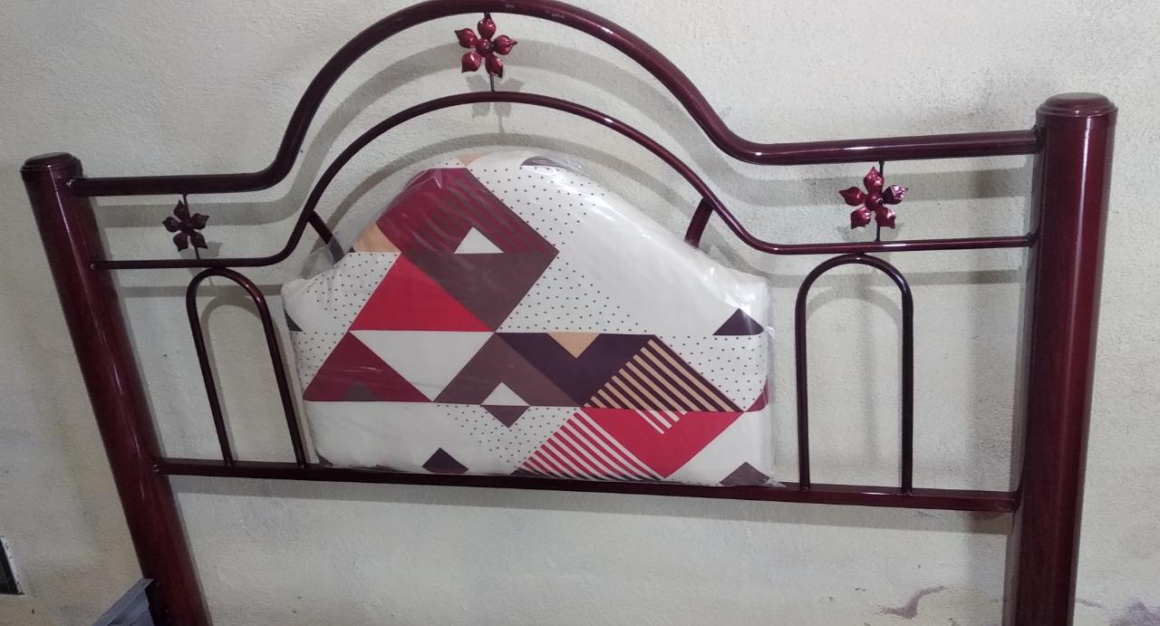 BASE INDIVIDUAL METÁLICA CON CABECERA TAPIZADA EN TELA ✨PAGO SEMANAL $85✨*